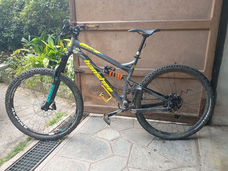 Used Banshee Prime V2 2010 MTB