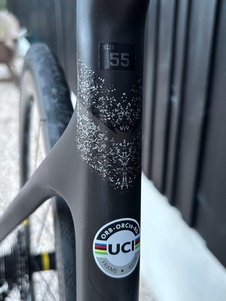 Used Orbea ORCA M30iLTD PWR 2023 2023 Road & Gravel, Black — image 8 of 13