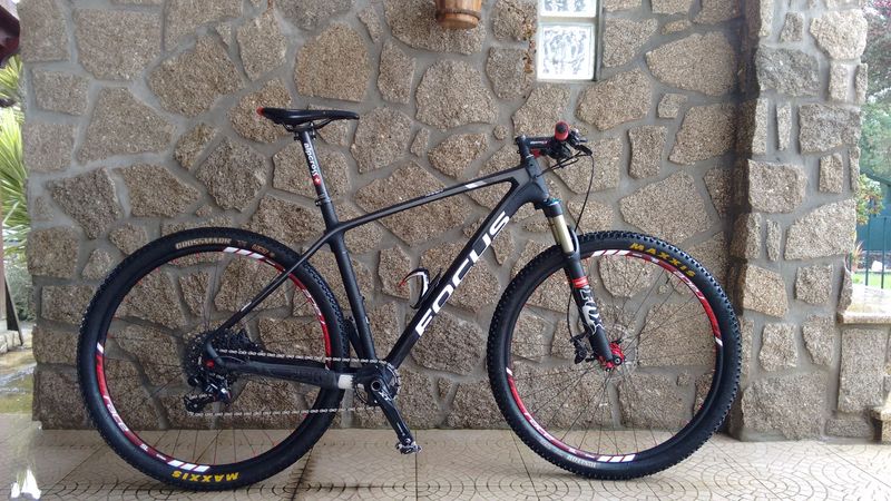Käytetty Focus Raven 29r 2015 2015 MTB