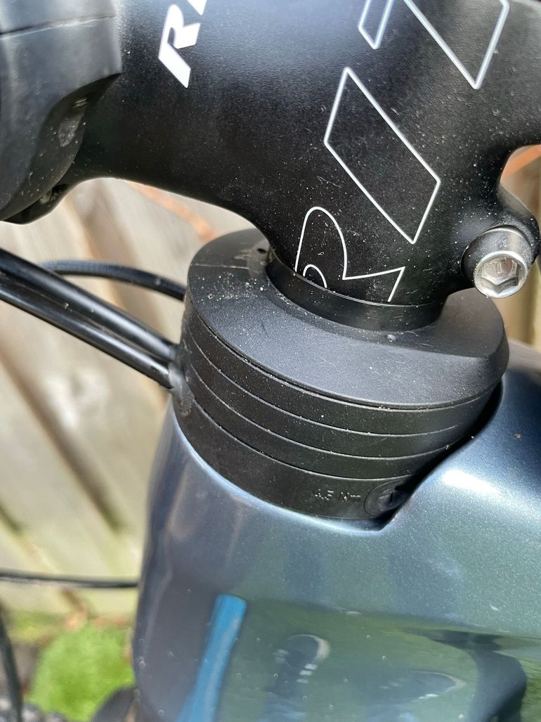Brugt Canyon Lux Trail CF 6 2025 2025 Mountainbike — billede 16 af 17