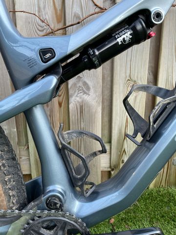 Canyon Lux Trail CF 6 2025 2025 Mountainbike usato, Blu — immagine 10 di 17