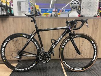 Scott, Addict Cr1