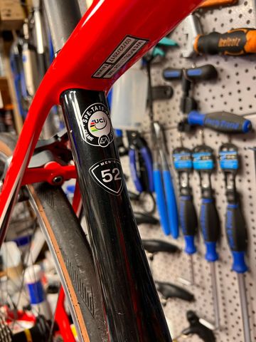 Used Specialized Tarmac Comp 2017 2017 Road & Gravel, Red — image 7 of 18