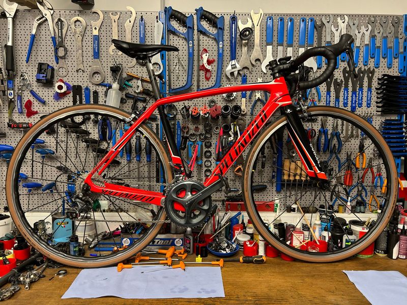 Käytetty Specialized Tarmac Comp 2017 2017 Road & Gravel