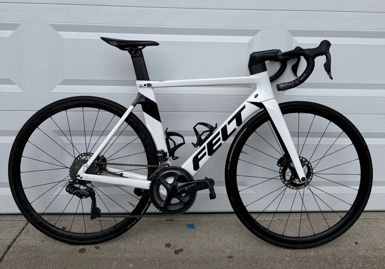 Felt AR Advanced Ultegra Di2 2022