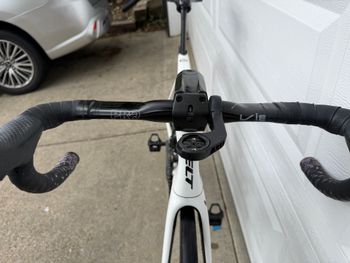 Used Felt AR Advanced Ultegra Di2 2022 2022 Road & Gravel, White — image 5 of 8