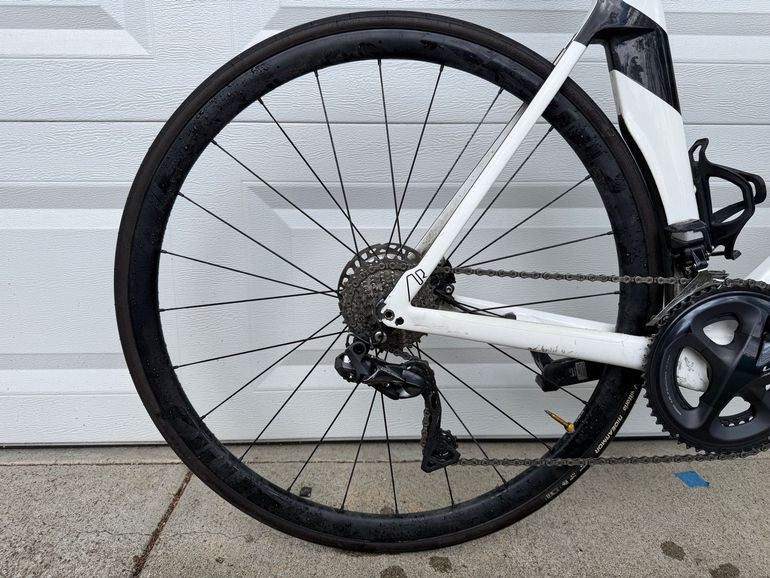 Used Felt AR Advanced Ultegra Di2 2022 2022 Road & Gravel, White — image 3 of 8