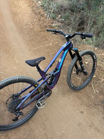 Used Cannondale Jekyll SRAM GX DH 2023 Mountainbike, Purple, 29 — image 6 of 6