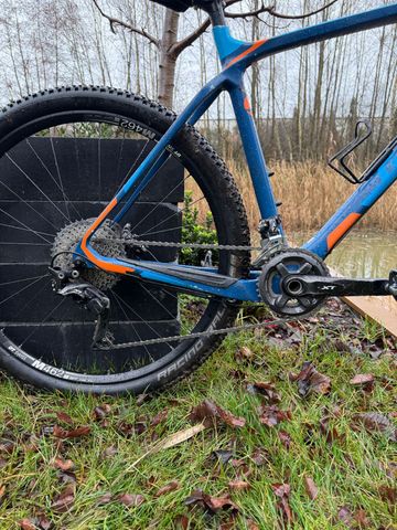 Used Giant XTC Advanced 1 2017 2017 Mountainbike, Blue, 27.5 — image 6 of 8