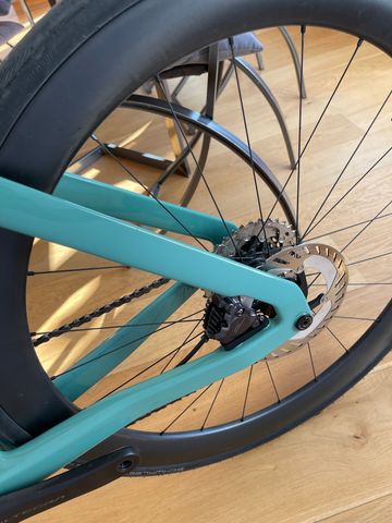 Brugt Canyon Aeroad CF SLX 8 Di2 2023 2023 Road & Gravel — billede 9 af 16
