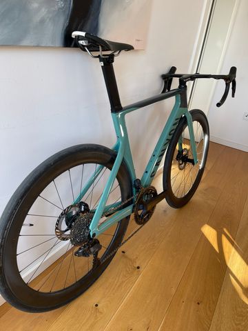 Brugt Canyon Aeroad CF SLX 8 Di2 2023 2023 Road & Gravel — billede 3 af 16