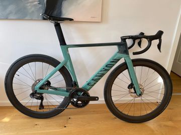 Tweedehands Canyon Aeroad CF SLX 8 Di2 2023 2023 Road & Gravel
