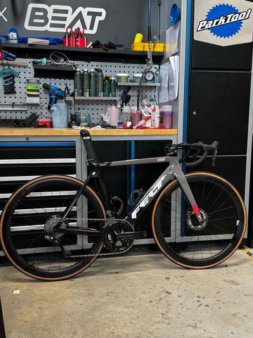 Used Felt AR Advanced Ultegra Di2 2025 2025 Road & Gravel