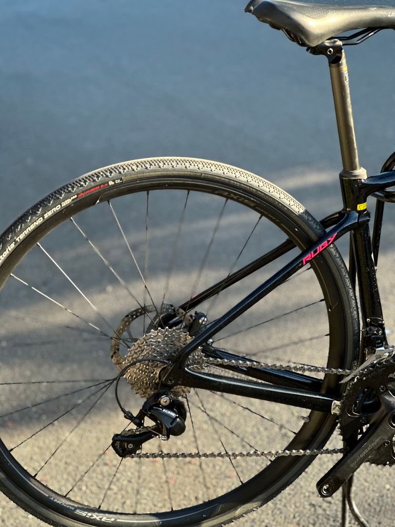 Used Specialized Ruby Sport 2018 2018 Road & Gravel — image 3 of 10