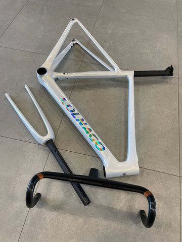 Used Colnago V4RS 2025 Road & Gravel, White — image 2 of 4