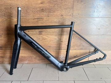 FSA Corsa Frameset 2021 Road & Gravel d'occasion