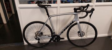 Trek Émonda SL 5 2023 2023 Road & Gravel de segunda mano