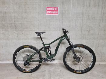 Used Knolly Warden 168 Montage Carte 2023 Mountainbike, Green — image 1 of 18