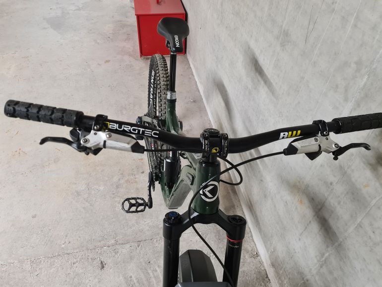 Used Knolly Warden 168 Montage Carte 2023 Mountainbike, Green — image 7 of 18