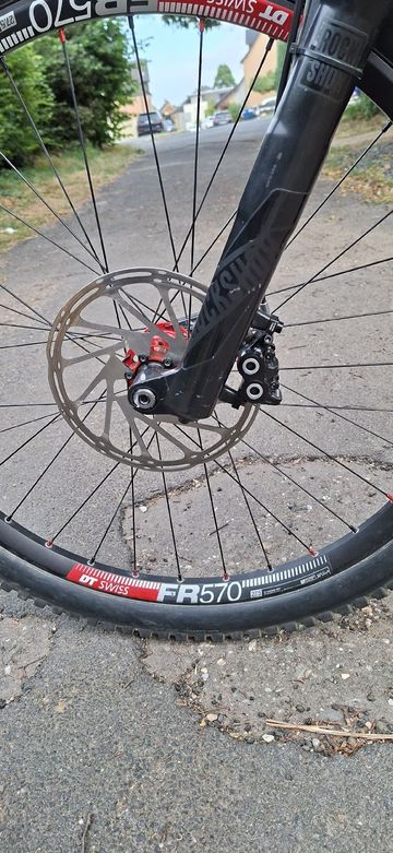 Used Trek Session 2016 Mountainbike, Red, 27.5 (650B) — image 4 of 8