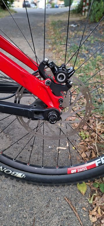Used Trek Session 2016 Mountainbike, Red, 27.5 (650B) — image 6 of 8