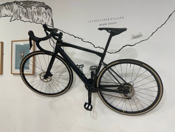 Used BMC Roadmachine Four 2021 2021 Road & Gravel, Schwarz — image 10 of 10