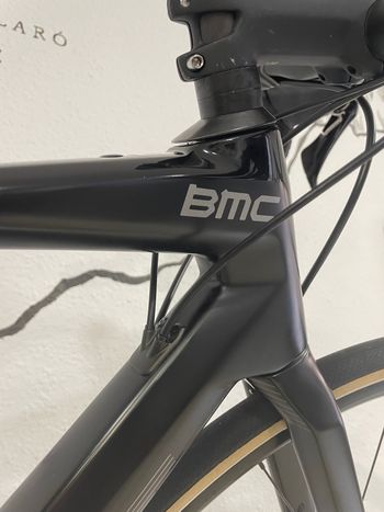 Used BMC Roadmachine Four 2021 2021 Road & Gravel, Schwarz — image 2 of 10