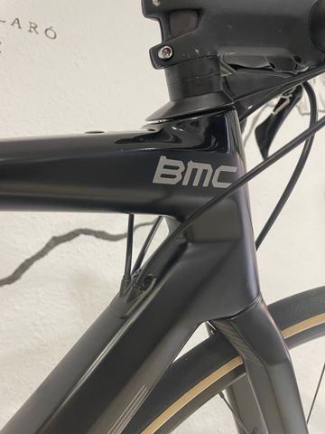 Used BMC Roadmachine Four 2021 2021 Road & Gravel, Black — image 2 of 10