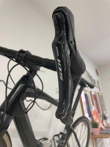 Used BMC Roadmachine Four 2021 2021 Road & Gravel, Black — image 9 of 10