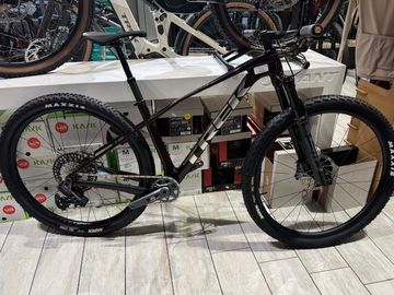Brugt Trek Procaliber 9.7 AXS Gen 3 2026 2026 MTB