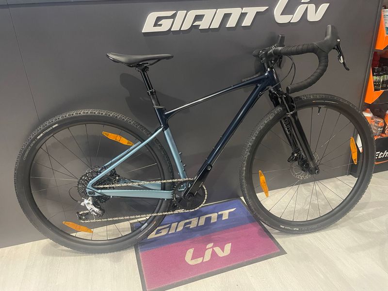 Used Giant Revolt X 1 2023 2023 Road & Gravel