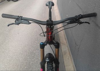 Used Specialized Turbo Levo Pro Carbon 2024 2024 Mountainbike, Red, 29, 27.5 — image 7 of 12