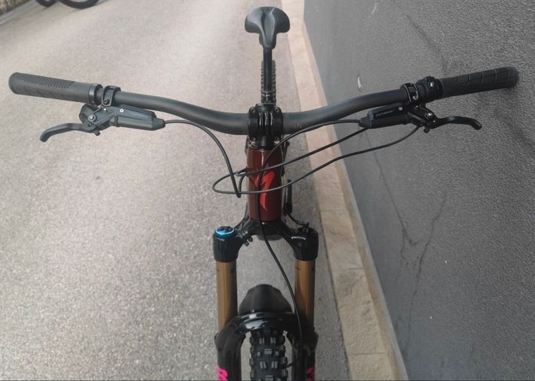 Used Specialized Turbo Levo Pro Carbon 2024 2024 Mountainbike, Red, 29, 27.5 — image 7 of 12