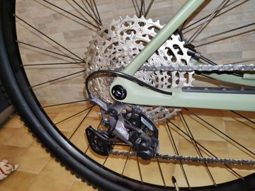 Tweedehands Orbea ALMA M30 2022 2022 Mountainbike — afbeelding 3 van 4