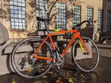 Tweedehands Specialized Tarmac Comp - Torch Edition 2017 2017 Road & Gravel — afbeelding 3 van 20