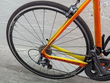 Tweedehands Specialized Tarmac Comp - Torch Edition 2017 2017 Road & Gravel — afbeelding 10 van 20