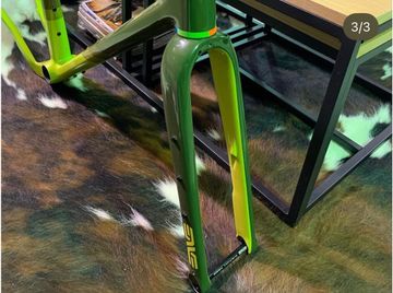 Used Open WI.DE. X ENVE Frameset 2022 Road & Gravel, Green — image 3 of 3