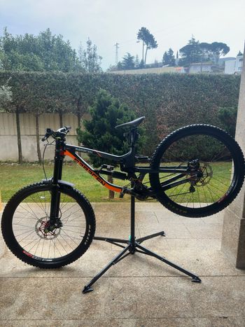 Saracen, Myst Shimano Saint