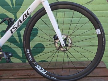 Used Isaac Isaac Boson Mineral White Ultegra 2024 Road & Gravel — image 2 of 7