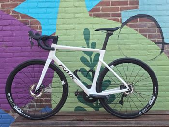 Used Isaac Isaac Boson Mineral White Ultegra 2024 Road & Gravel — image 7 of 7