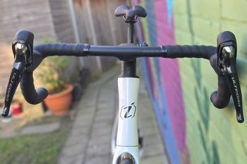 Used Isaac Isaac Boson Mineral White Ultegra 2024 Road & Gravel — image 5 of 7