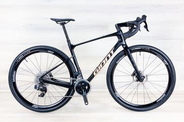 Used Giant Revolt Advanced Pro 2023 Road & Gravel
