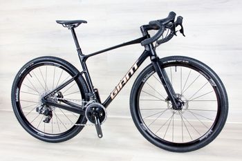 Used Giant Revolt Advanced Pro 2023 Road & Gravel, Black — image 5 of 18