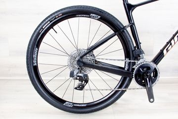 Used Giant Revolt Advanced Pro 2023 Road & Gravel, Black — image 3 of 18