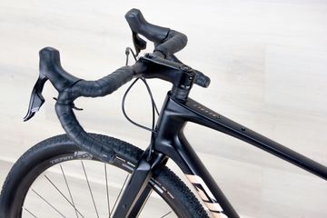 Used Giant Revolt Advanced Pro 2023 Road & Gravel, Black — image 15 of 18