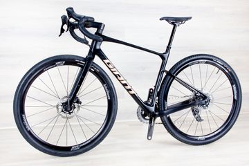 Used Giant Revolt Advanced Pro 2023 Road & Gravel, Black — image 6 of 18