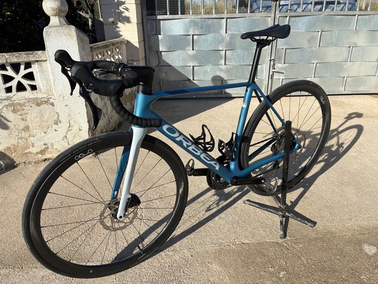 Used Orbea ORCA M30 2025 2025 Road & Gravel, Blue — image 8 of 8