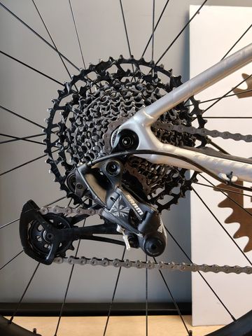 Specialized Chisel Hardtail Comp 2022 2022 Mountainbike d'occasion — image 3 sur 8