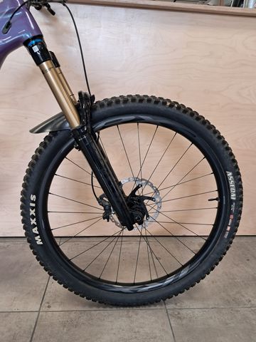 Giant Reign Advanced 1 2024 2024 Mountainbike usato, Viola — immagine 5 di 5