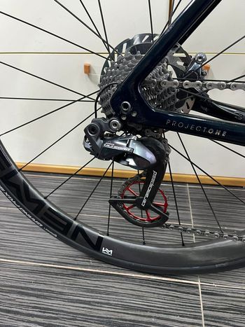 Used Trek Émonda SLR 7 2022 2022 Road & Gravel, Red — image 3 of 10